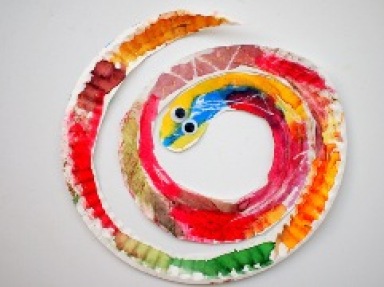 paper plate snakes