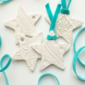 diy-embossed-clay-stars-decorations-sq-640
