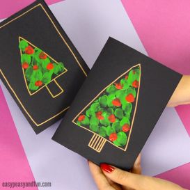 DIY-Fingerprint-Christmas-Tree-Card