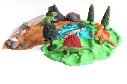 playdough dinosaur kit